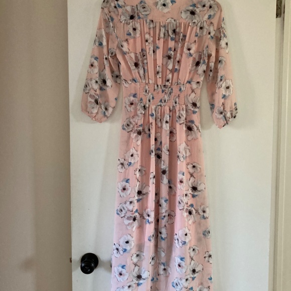Pink floral midi dress - Picture 3 of 11